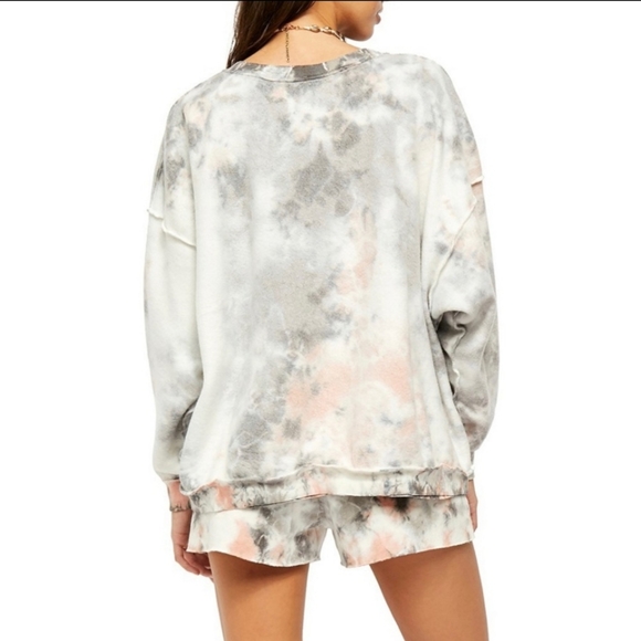 Free People Kelly Washed sweatshirt and shorts set - Picture 5 of 8